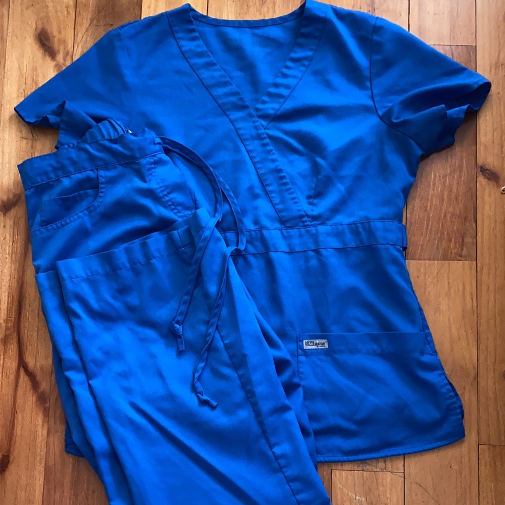 Greys Anatomy Scrub Set